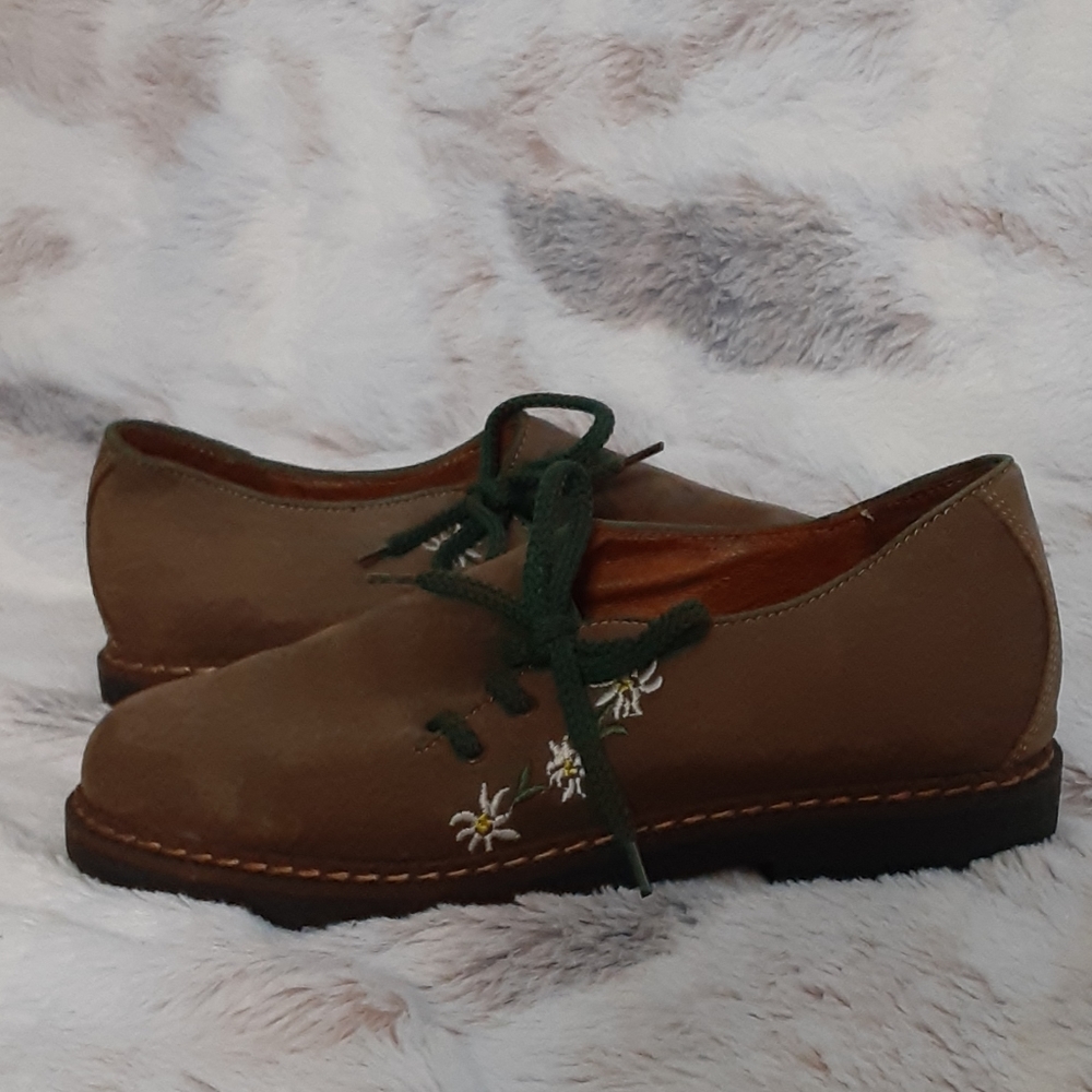 Sudtiiroler Trachtenschuhe
